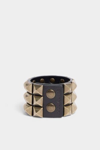 Armband met studs over het hele oppervlak