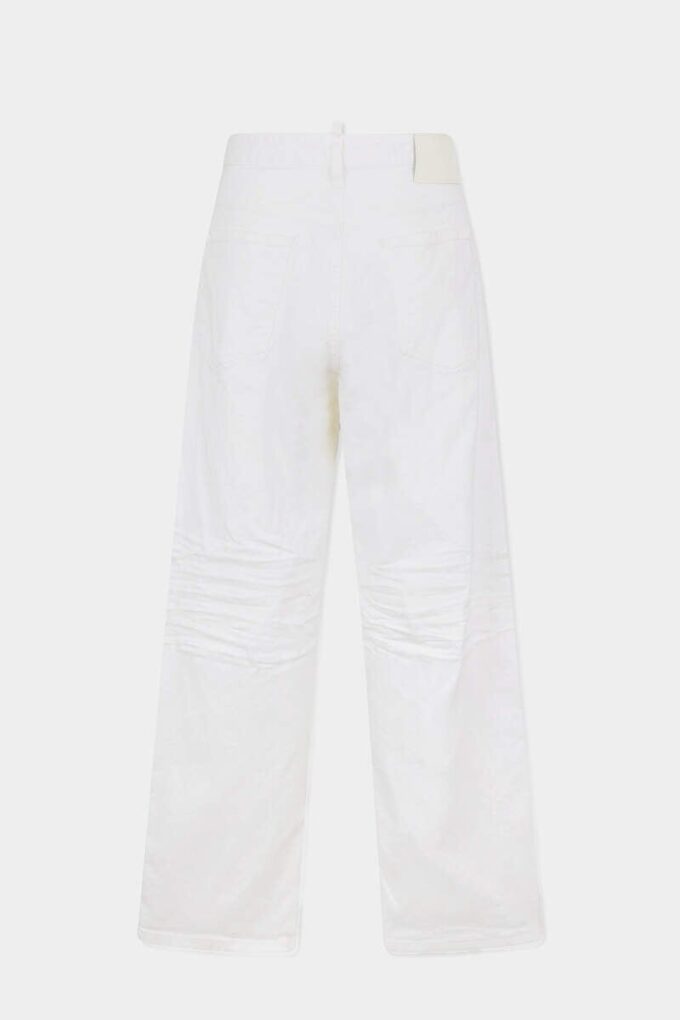 Baggy jeans, in de massa geverfd Baggy jeans, in de massa geverfd