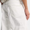 Baggy jeans, in de massa geverfd Baggy jeans, in de massa geverfd