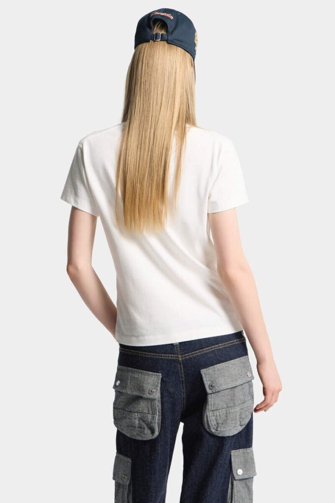 D2 Signature Just Right Fit T-shirt D2 Signature Just Right Fit T-shirt