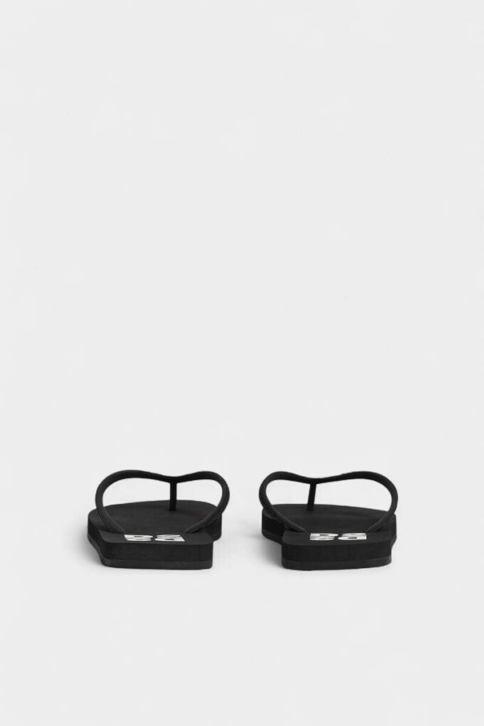 D2 Upside Down teenslippers