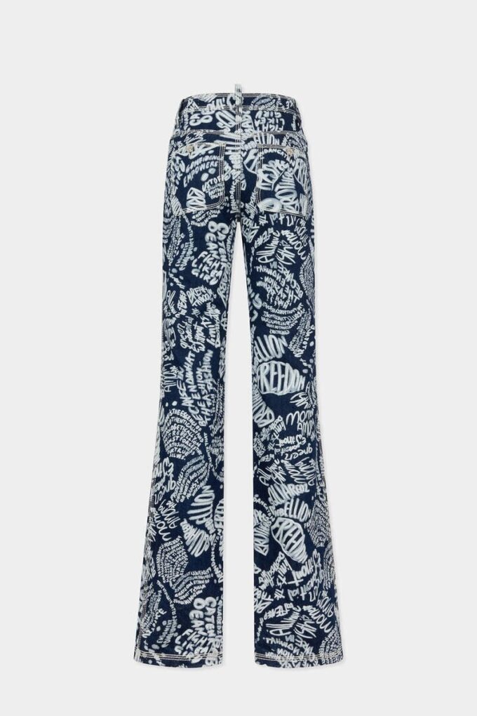 Dalma-Jeans met donkere bloemenwas Dalma-Jeans met donkere bloemenwas