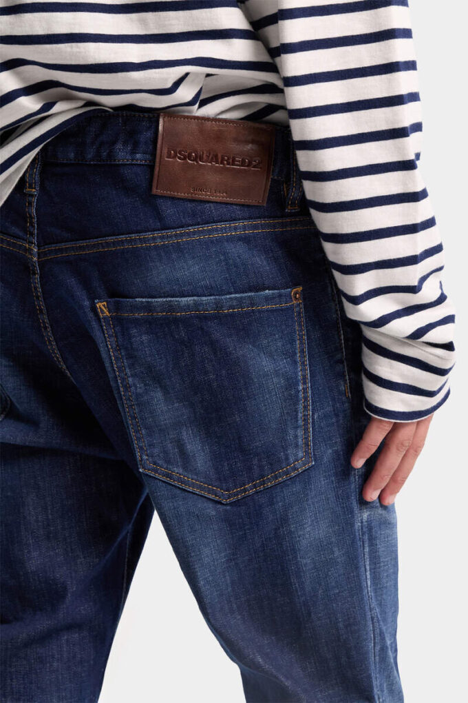 Donkere, strakke Teddy-Jeans Donkere, strakke Teddy-Jeans
