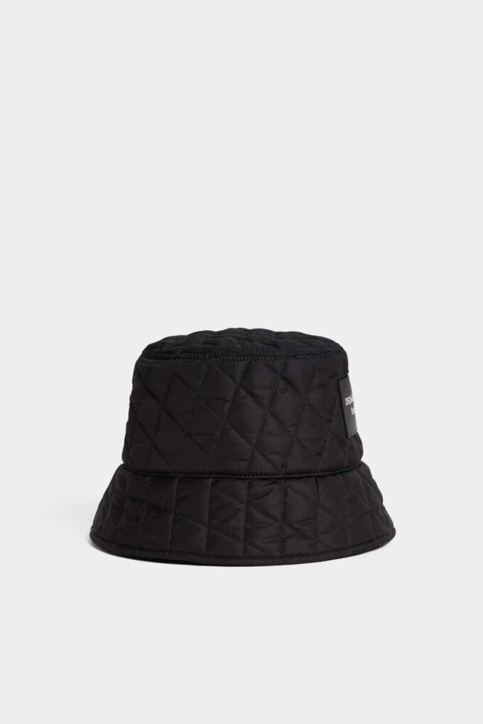 Dsquared2 buckethoed