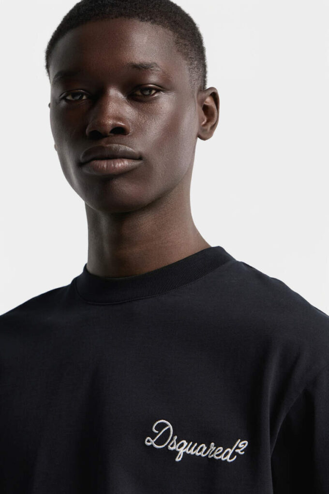 Dsquared2 kenmerkend T-shirt met losse pasvorm Dsquared2 kenmerkend T-shirt met losse pasvorm