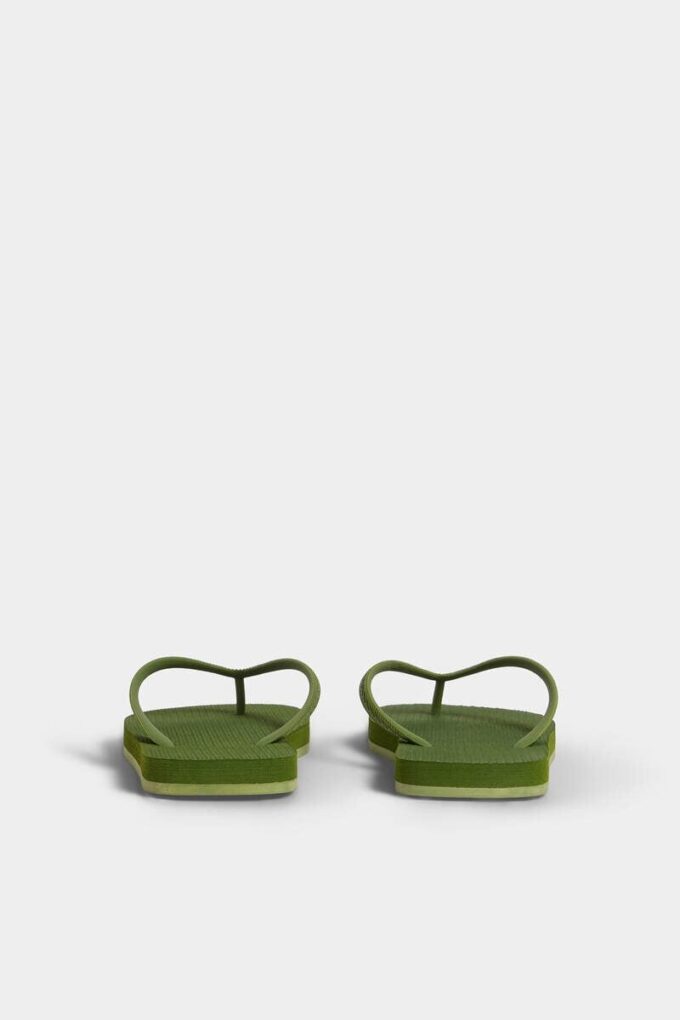 Dsquared2-logo-teenslippers Dsquared2-logo-teenslippers