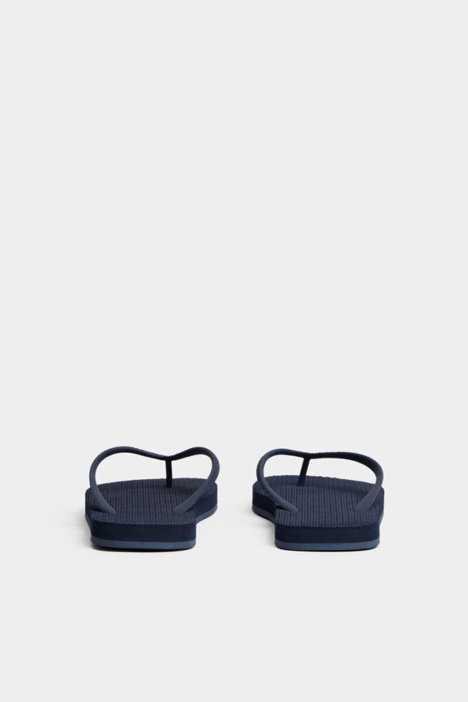 Dsquared2-logo-teenslippers Dsquared2-logo-teenslippers