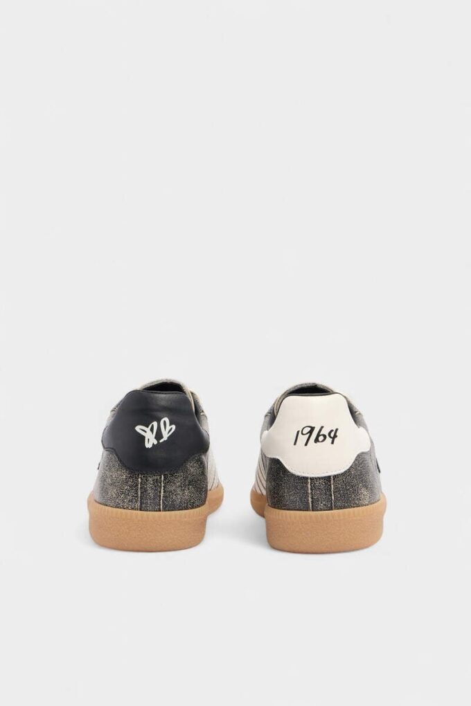 Dsquared2 Rebels Sneakers van gekraakt leer Dsquared2 Rebels Sneakers van gekraakt leer