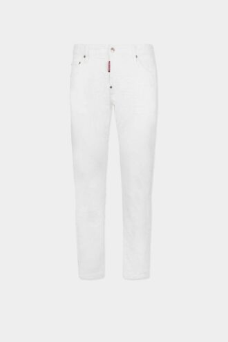 In de massa geverfde slim twist-Jeans