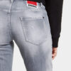 Jennifer-Jeans met geborstelde grijze wassing en middelhoge taille Jennifer-Jeans met geborstelde grijze wassing en middelhoge taille