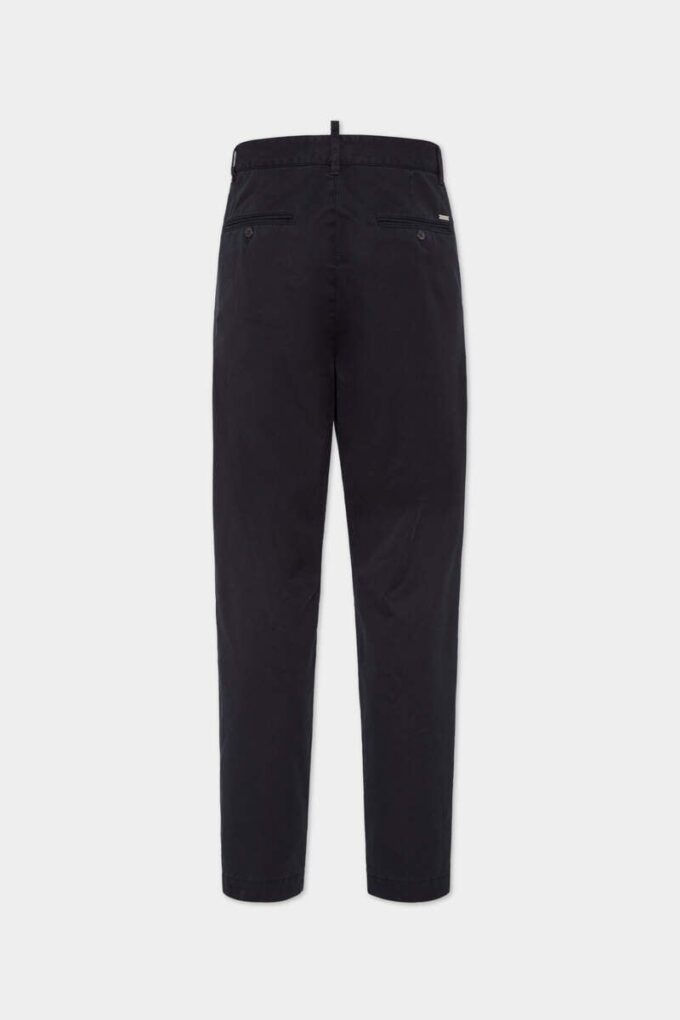 Katoenen broek met één plooi Katoenen broek met één plooi