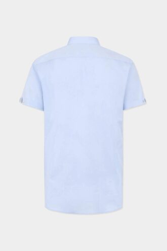 Kort, soepelvallend slim-fit overhemd Kort, soepelvallend slim-fit overhemd