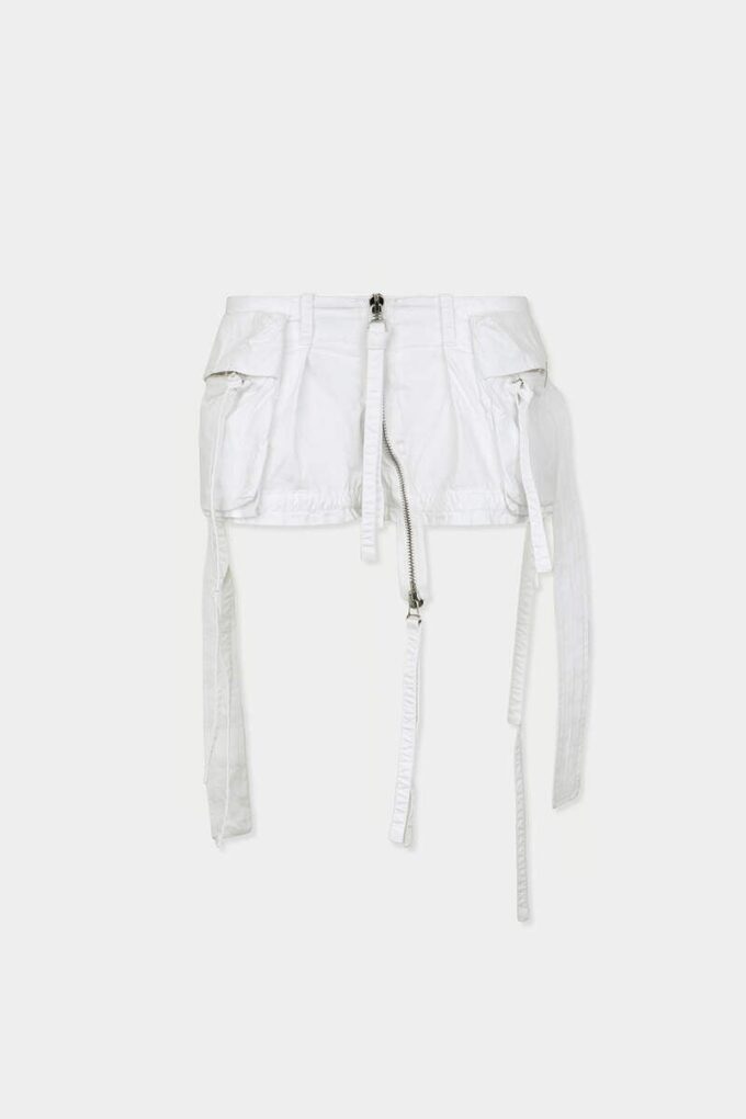 Korte Broek met meerdere zakken Korte Broek met meerdere zakken