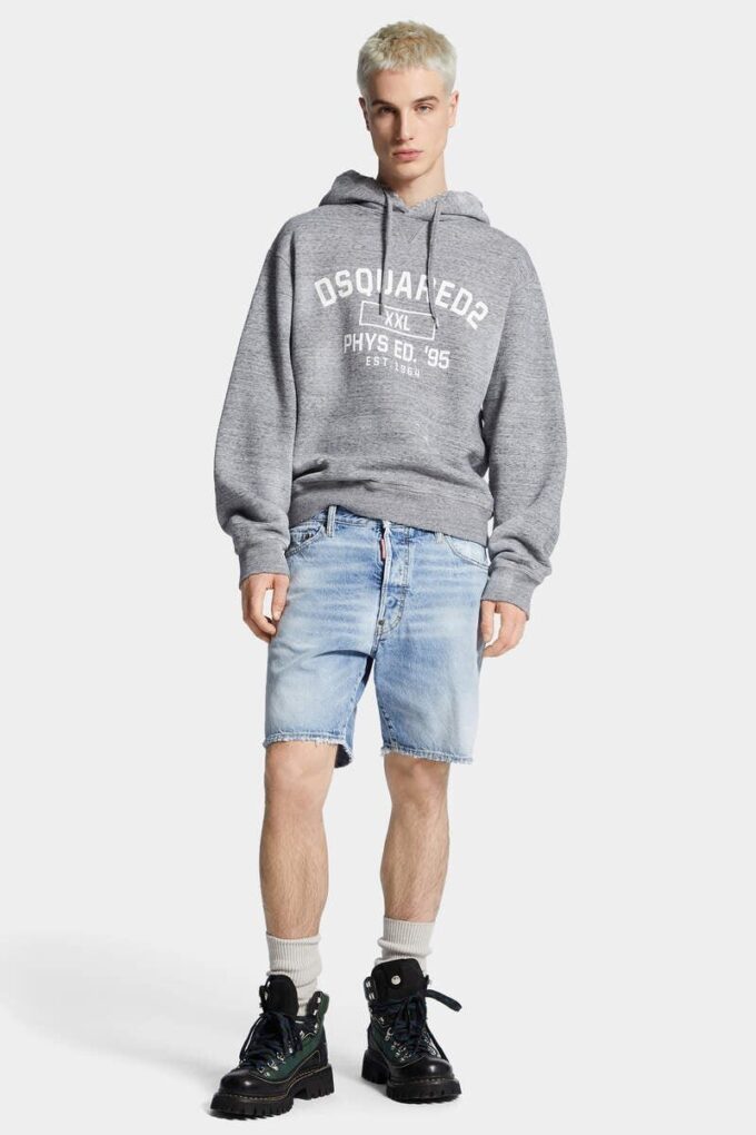 Marineblauwe korte broek met lichte wassing