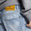 Marineblauwe korte broek met lichte wassing