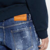 Marineblauwe korte broek met middelgrote rode stippen Marineblauwe korte broek met middelgrote rode stippen