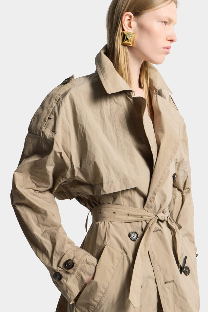 Over trenchcoat Over trenchcoat