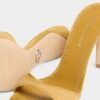 Praktische Sandalen mit dubbele hak Praktische Sandalen mit dubbele hak