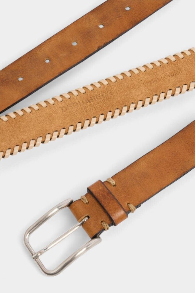 Riem met vlechten en kralen Riem met vlechten en kralen