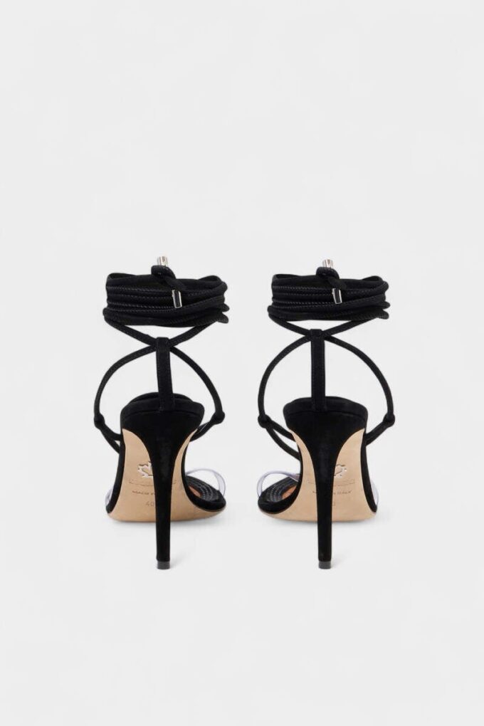 Sandalen met dubbele hak Sandalen met dubbele hak