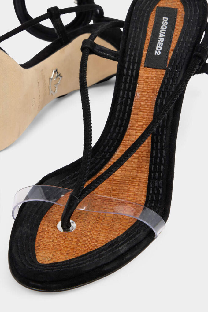 Sandalen met dubbele hak Sandalen met dubbele hak