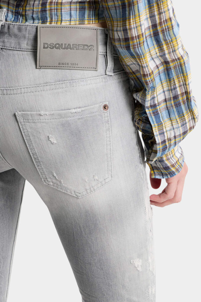 Skinny jeans met geborstelde grijze wassing Skinny jeans met geborstelde grijze wassing