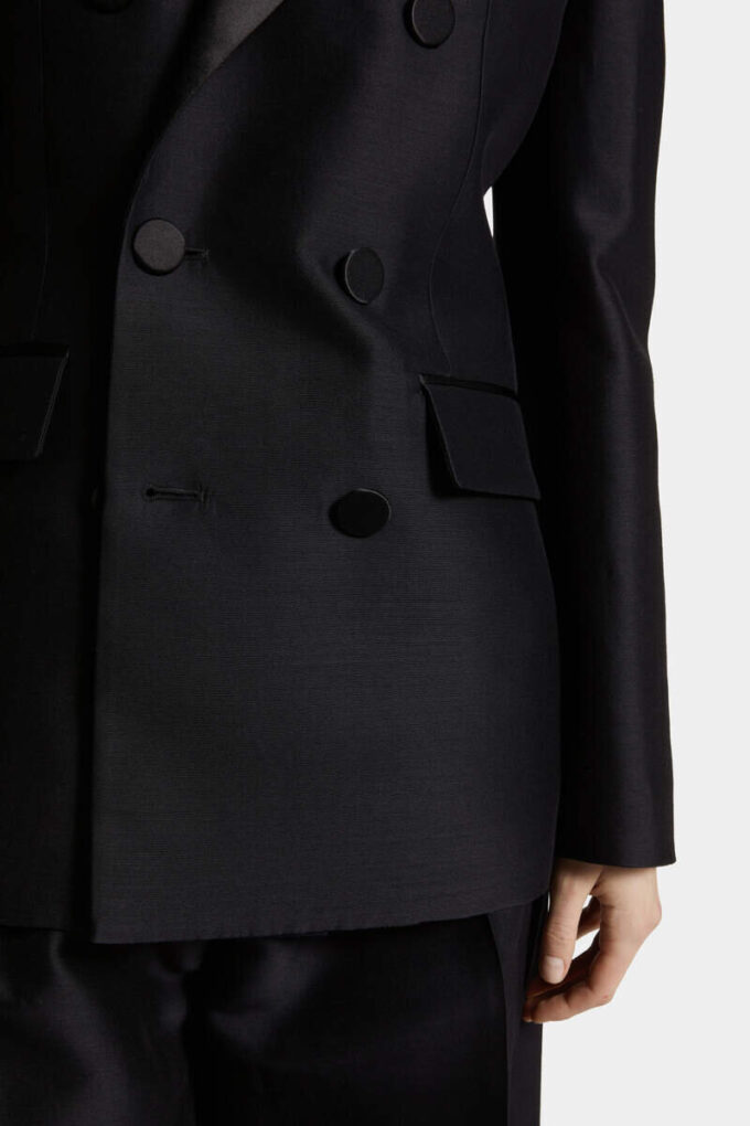 Tuxedo Big Suit