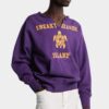 Vintage geverfd, lang en slank model met ronde hals Vintage geverfd, lang en slank model met ronde hals