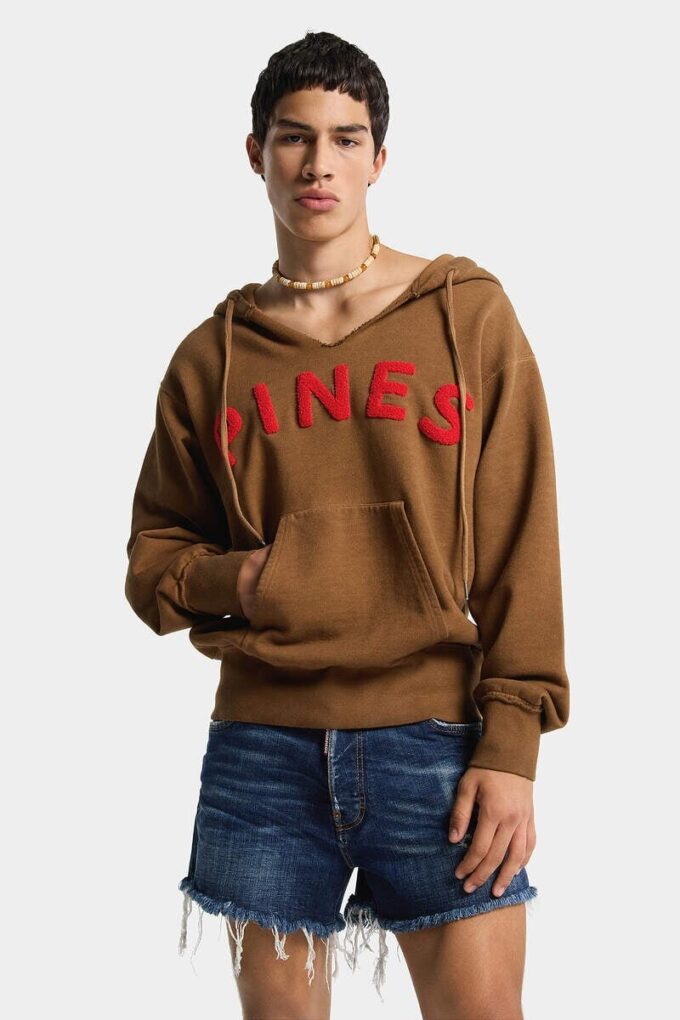 Vintage geverfde hoodie met lange, slanke pasvorm