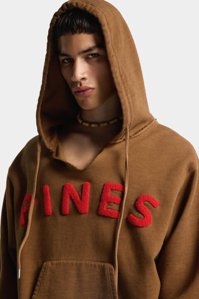 Vintage geverfde hoodie met lange, slanke pasvorm