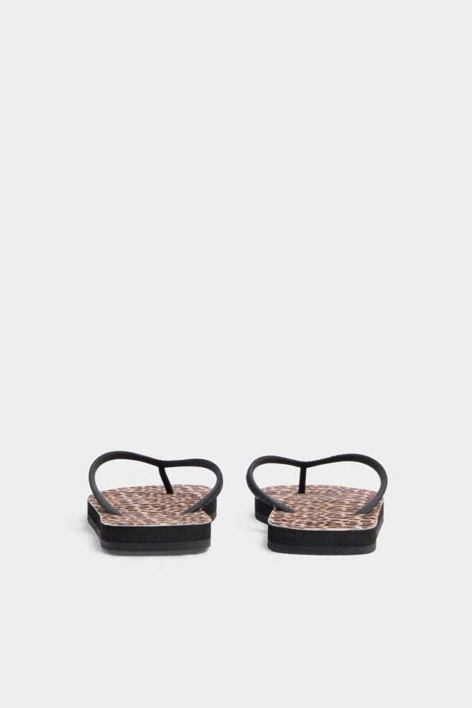 Wild2 teenslippers